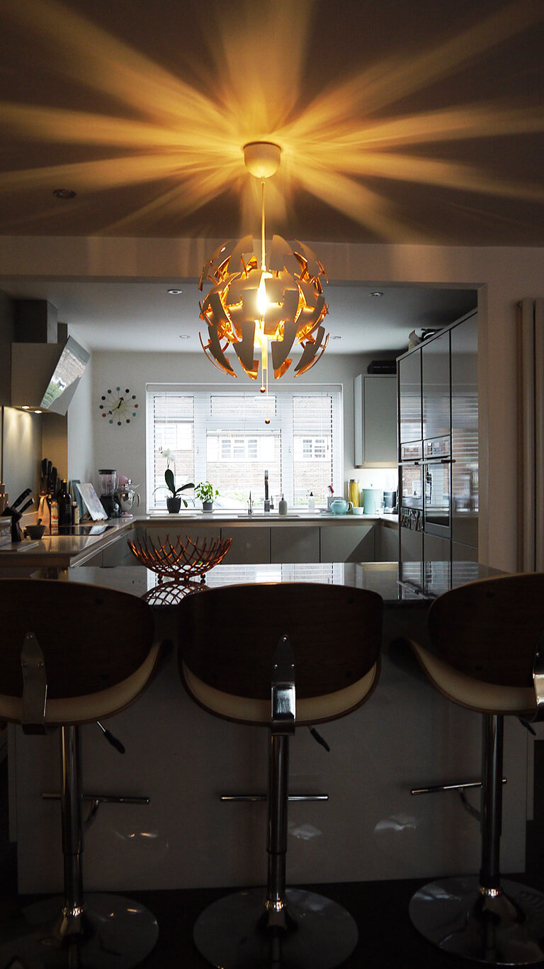 valley-drive-kitchen-stool-light